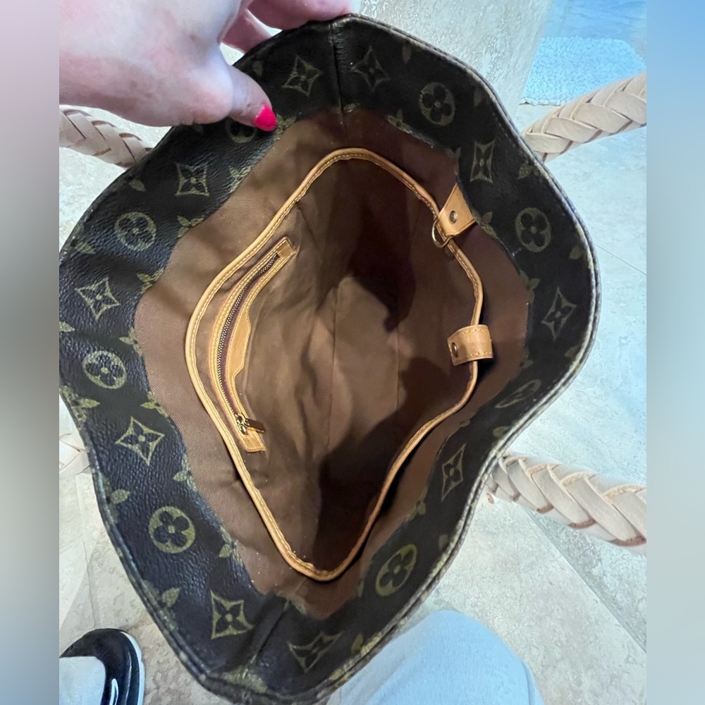 Louis Vuitton Vintage Vavin GM - Picture 4 of 10
